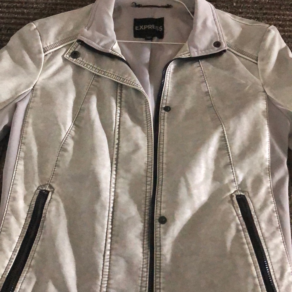 Jacket - Picture 2 of 2